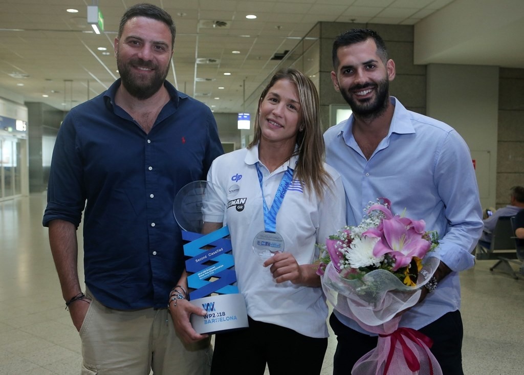 Ελλάδα: Επέστρεψαν οι «ασημένιες» Πρωταθλήτριες του πόλο (photos)