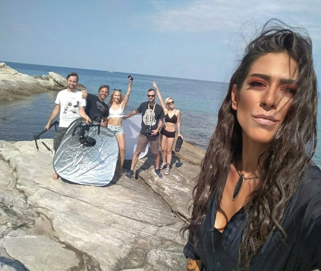 Εντυπωσιάζει η Penelope στο πρώτο της video clip (video)
