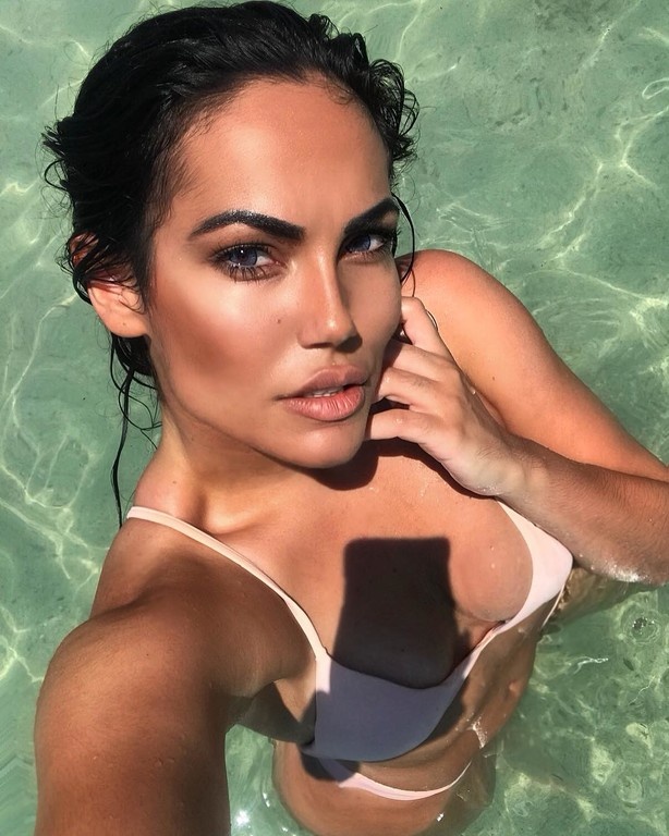 Η Ελληνίδα φοιτήτρια που αναστατώνει το Instagram! (photos)