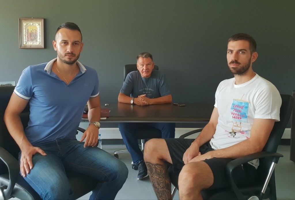 Λάρισα: Διπλό «χτύπημα» με Μάρκος και Κούνιτς (photos)