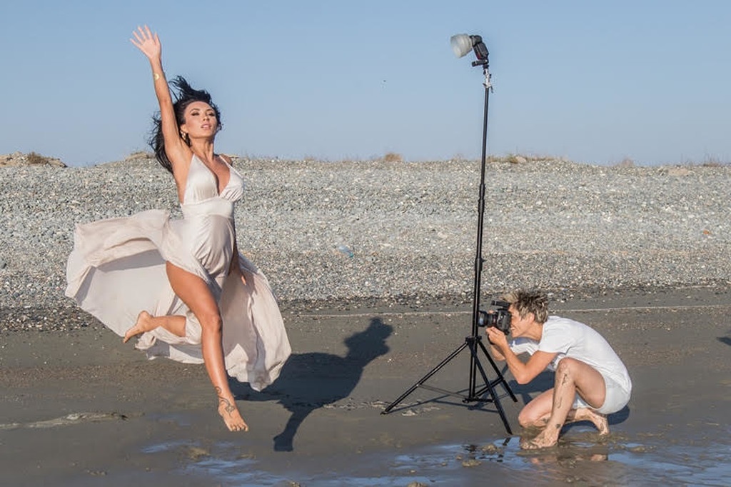 Η Κατερίνα Νάκα σε ρόλο μοντέλου (photos)