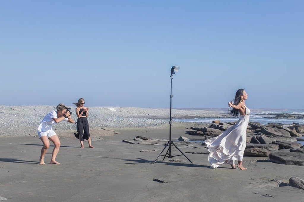 Η Κατερίνα Νάκα σε ρόλο μοντέλου (photos)