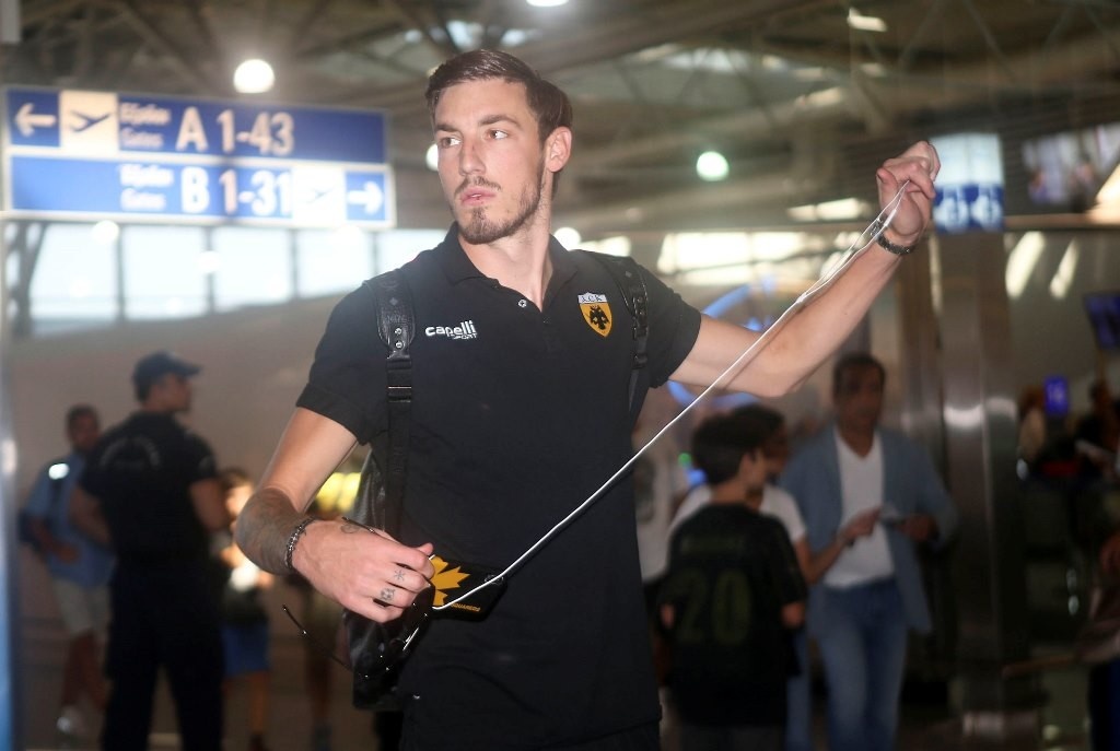 ΑΕΚ: «Πέταξε» για Ουγγαρία (photos)