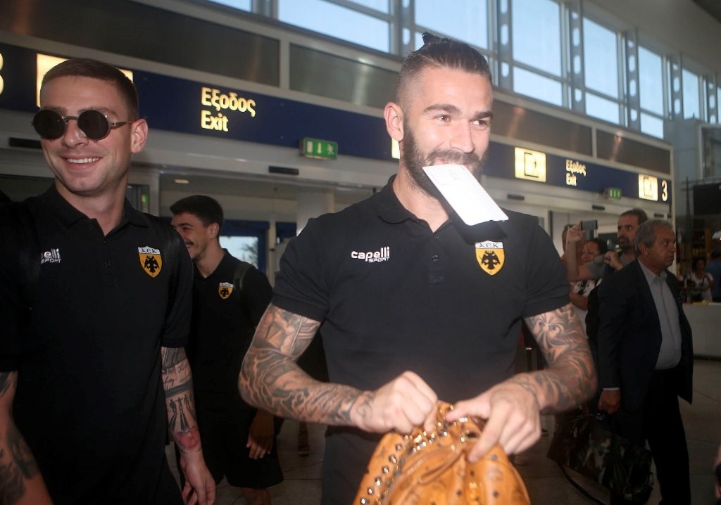 ΑΕΚ: «Πέταξε» για Ουγγαρία (photos)