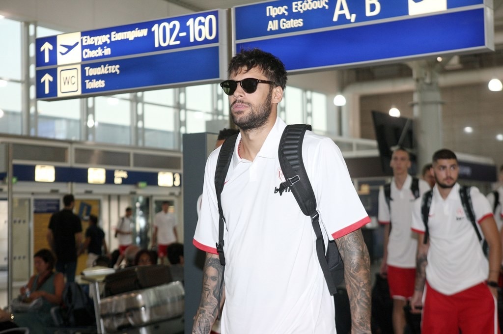 Ολυμπιακός: Έφυγε για Μέτσοβο (photos)