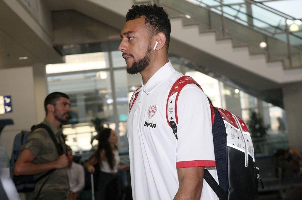 Ολυμπιακός: Έφυγε για Μέτσοβο (photos)