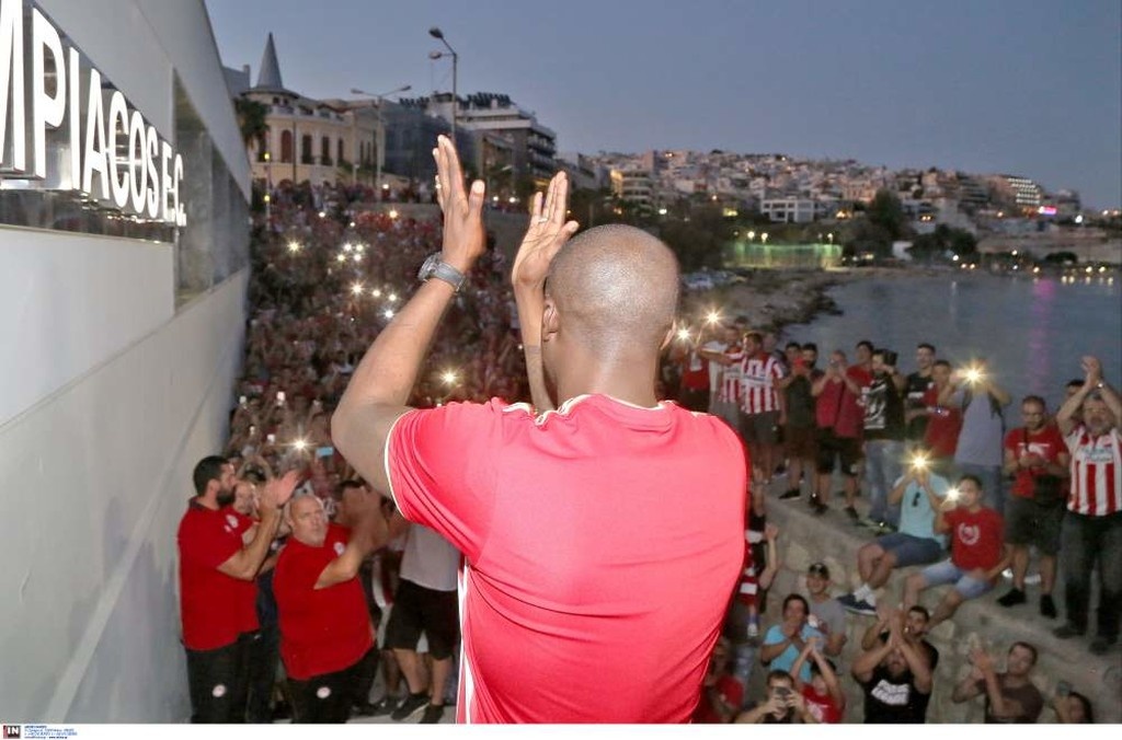 Ολυμπιακός: Πανικός για τον «ερυθρόλευκο» Τουρέ! (photos)