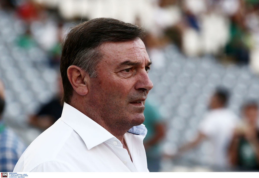 Δεύτερος προπονητής της Super League σε… ηλεκτρική καρέκλα! (photo)