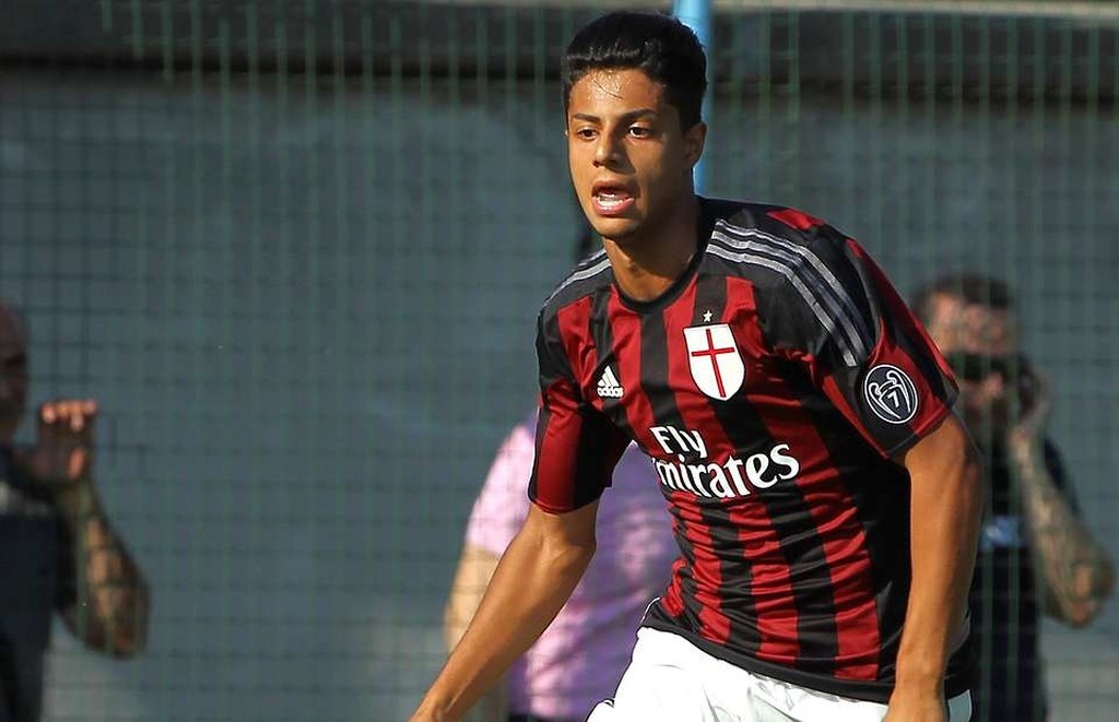 Λαμία: Πάει για «μπαμ» με Μαστούρ (photos)