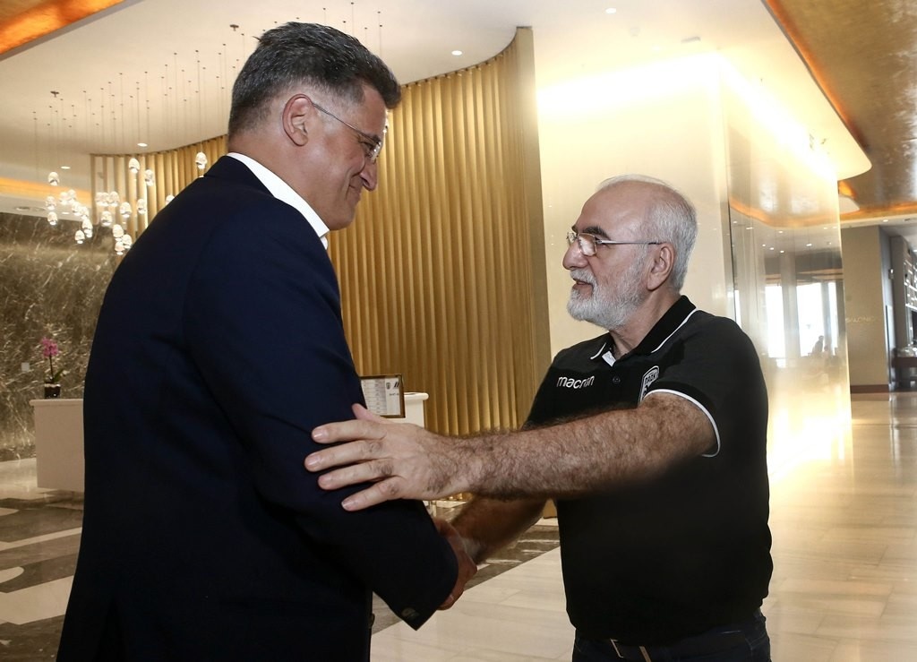 Συνεργασία Nova με τα κορυφαία αθλητικά brands (photos)