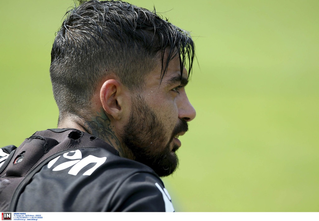 «Σφαγή» στην Super League για τον έμπειρο επιθετικό! (photos)