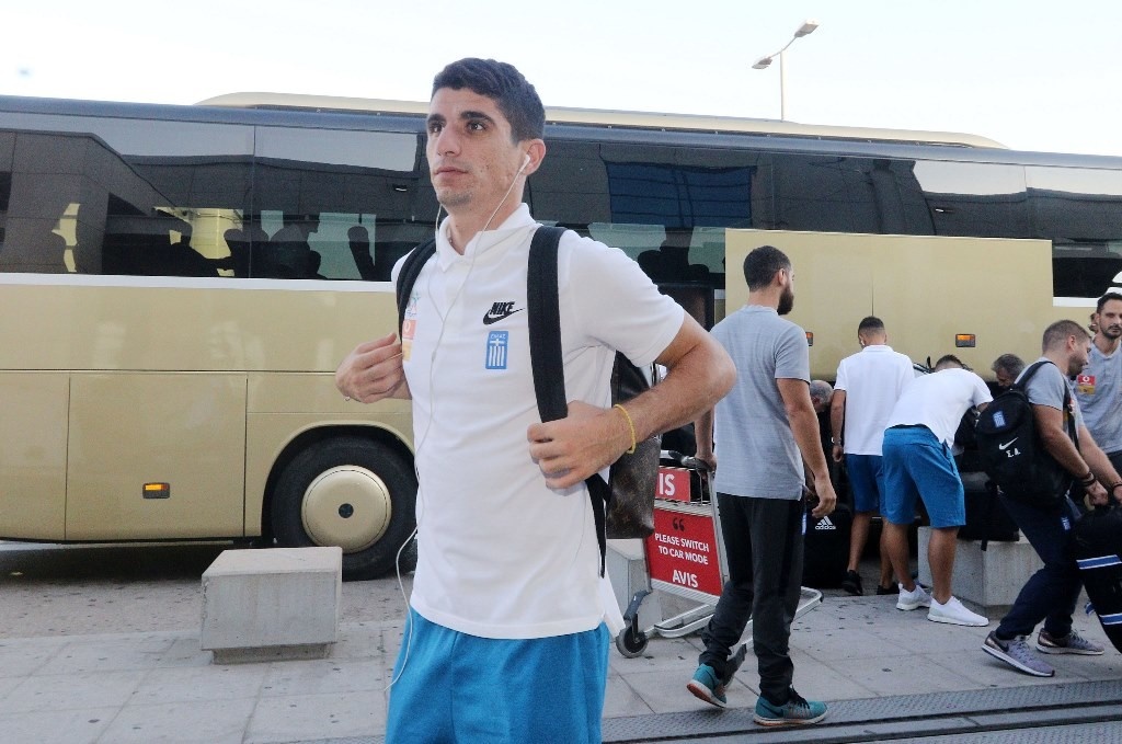 Ελλάδα: Έφυγε για Ταλίν (photos)