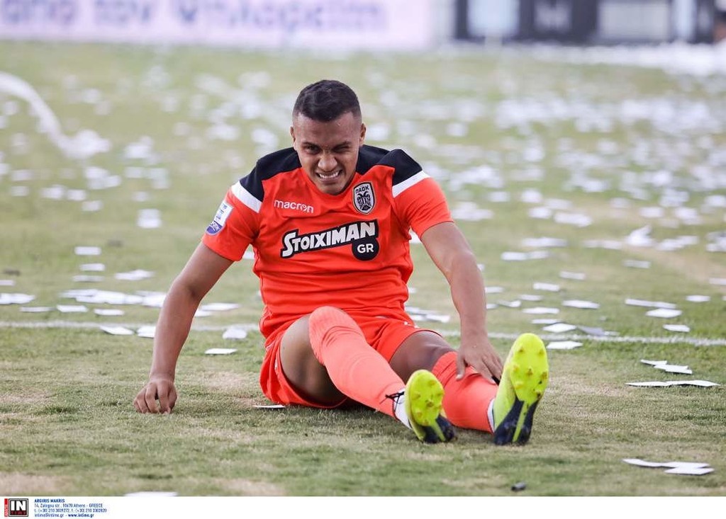 Καρέ-καρέ το πέναλτι που δε δόθηκε στον ΠΑΟΚ (photos, video)