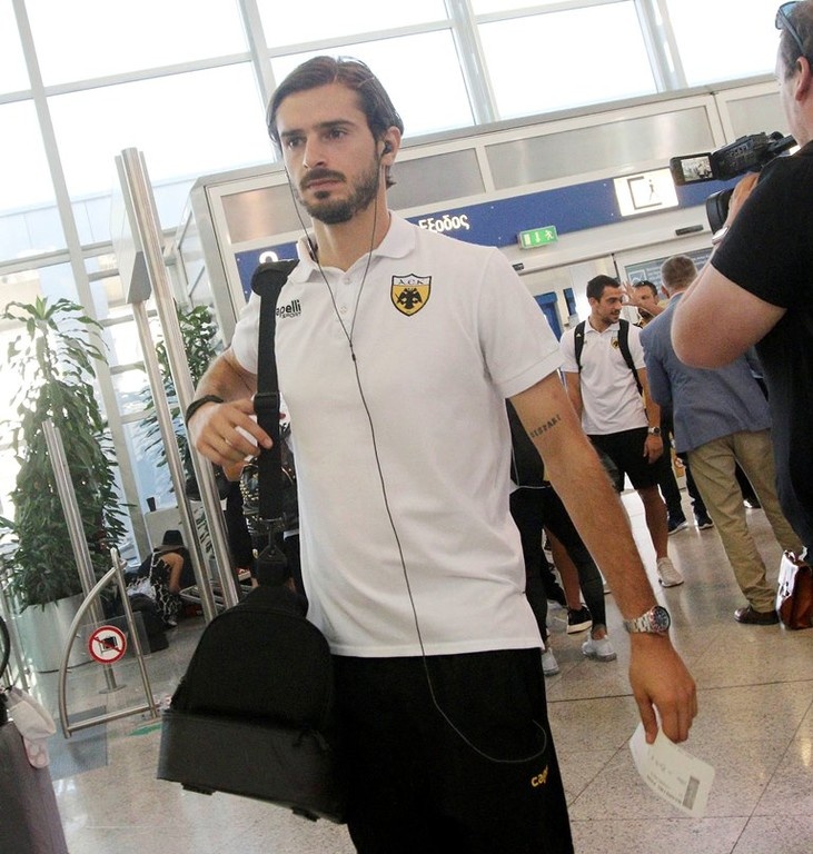 ΑΕΚ: «Πέταξε» για Ολλανδία (photos)