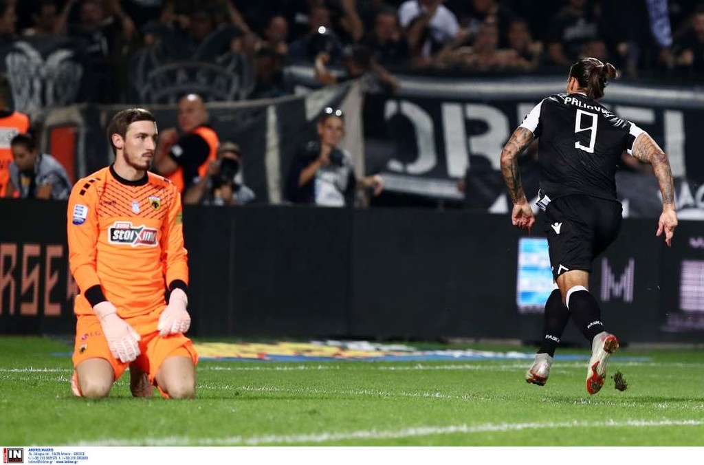 ΠΑΟΚ-ΑΕΚ: Έτσι πανηγύρισε το γκολ του Πρίγιοβιτς ο Σαββίδης (photos)