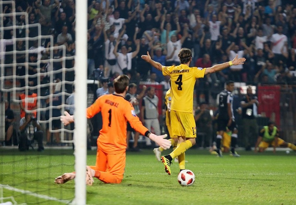 ΠΑΟΚ-ΑΕΚ 2-0: Καρέ-καρέ η γκολάρα του Πρίγιοβιτς και οι πανηγυρισμοί του Λουτσέσκου (photos)