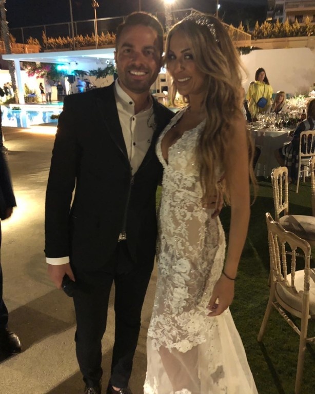 Παντρεύτηκε η Αθηνά Πολίτη- Δείτε φωτογραφίες από τον γάμο