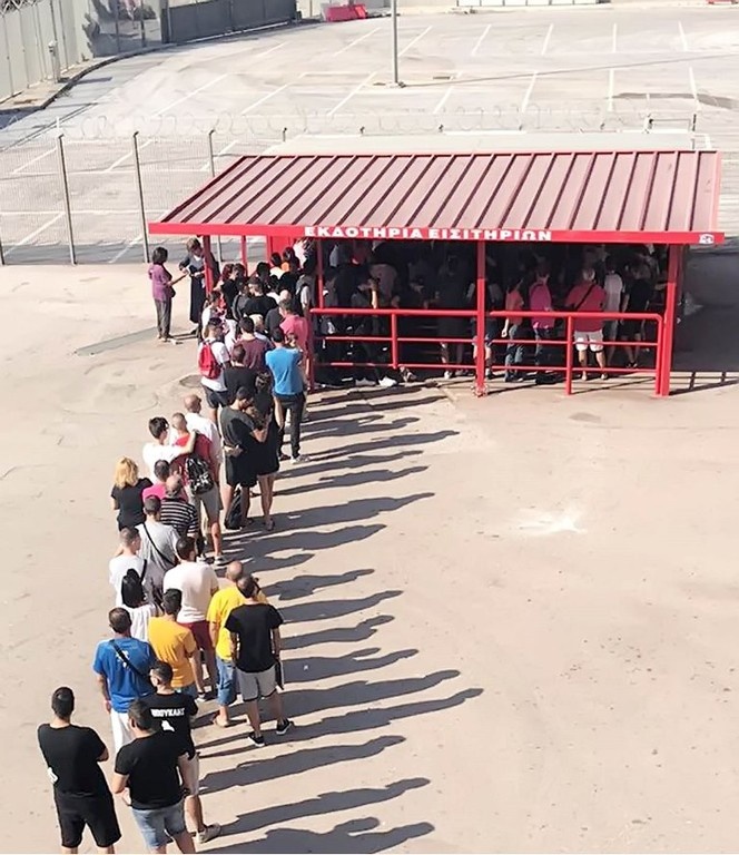 Ολυμπιακός: «Ουρές» για το ντέρμπι με τον ΠΑΟΚ (photos)
