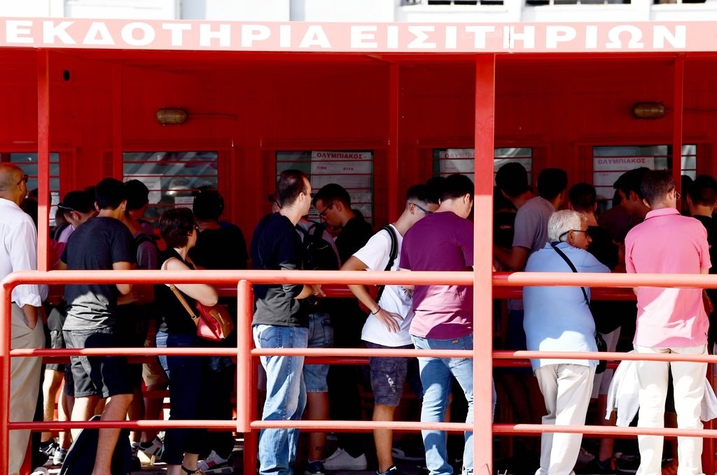 Ολυμπιακός: «Ουρές» για το ντέρμπι με τον ΠΑΟΚ (photos)