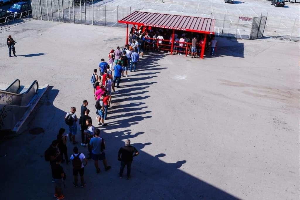 Ολυμπιακός: «Ουρές» για το ντέρμπι με τον ΠΑΟΚ (photos)