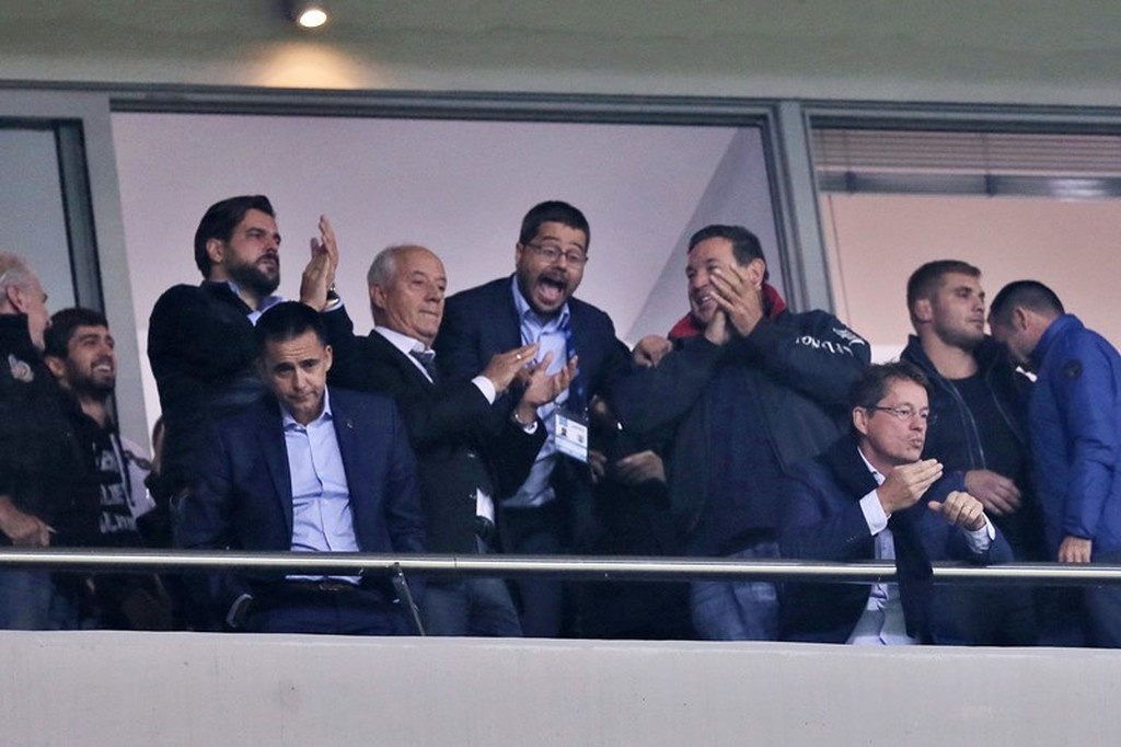 Έτσι πανηγύρισαν την «απόδραση» του ΠΑΟΚ οι Σαββίδης-Μίχελ! (photos)