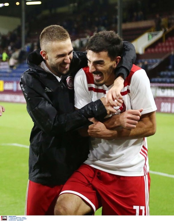 ΑΕΚ-Ολυμπιακός: Λάζαρε... δεύρο έξω! (video,photos)