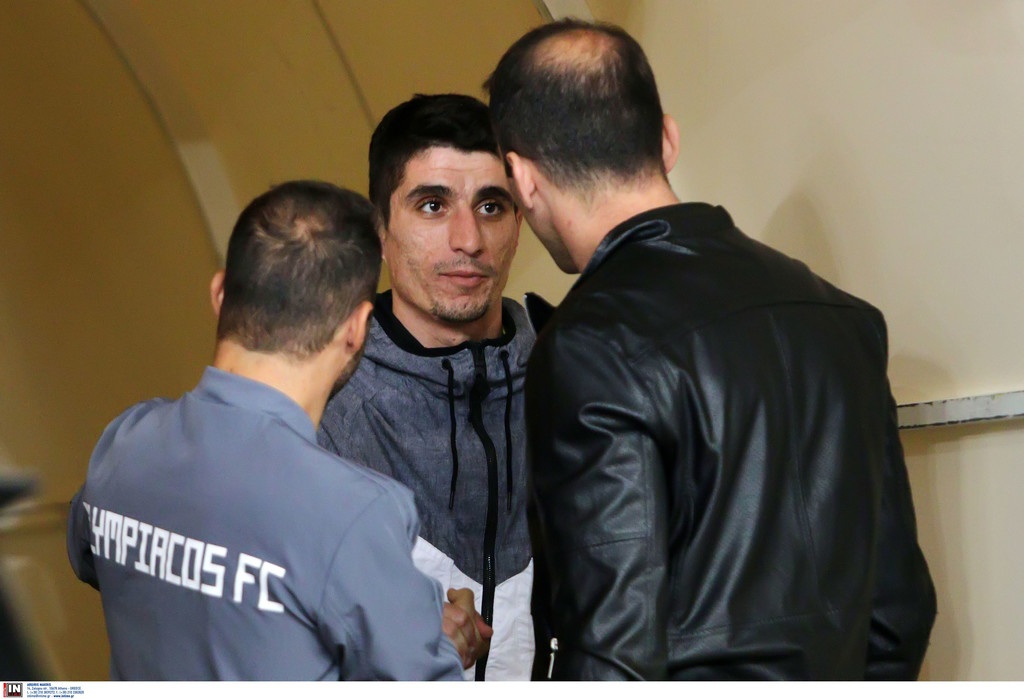 ΑΕΚ-Ολυμπιακός: Τα τετ α τετ πριν τη σέντρα του ντέρμπι (photos)