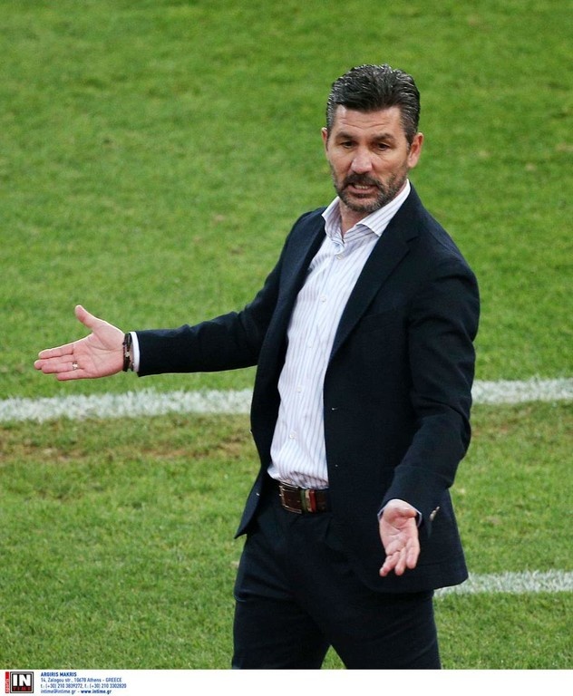 ΑΕΚ-Ολυμπιακός: Έξαλλος ο Ουζουνίδης και επική ατάκα στον Τζήλο! (photos)