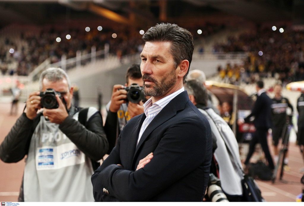 ΑΕΚ-Ολυμπιακός: Έξαλλος ο Ουζουνίδης και επική ατάκα στον Τζήλο! (photos)