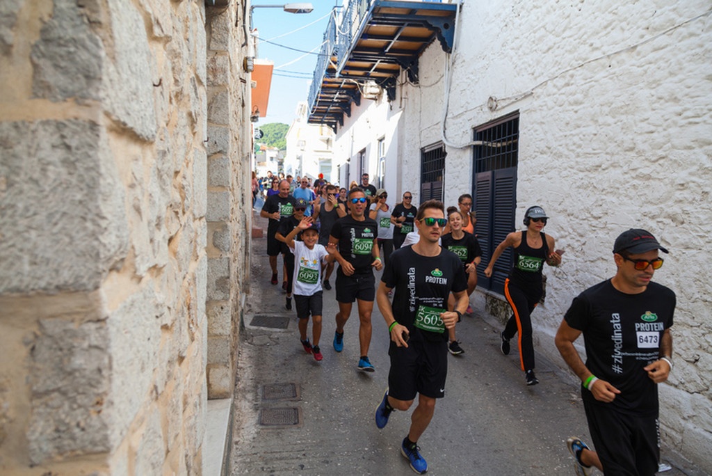 A weekend to remember: Το 8ο Spetses mini Marathon ξεπέρασε κάθε προσδοκία!