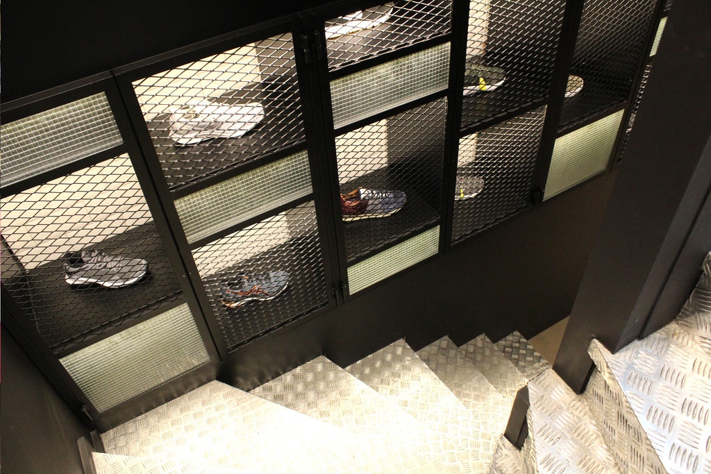 ΝΕΑ ΧΑΛΚΗΔΟΝΑ
  Λεωφ. Δεκελείας 37
  τηλ. 210 251 2825