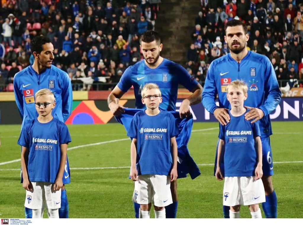 Φινλανδία-Ελλάδα: Κι όμως η καλύτερη στιγμή του αγώνα έγινε πριν την σέντρα! (photos)