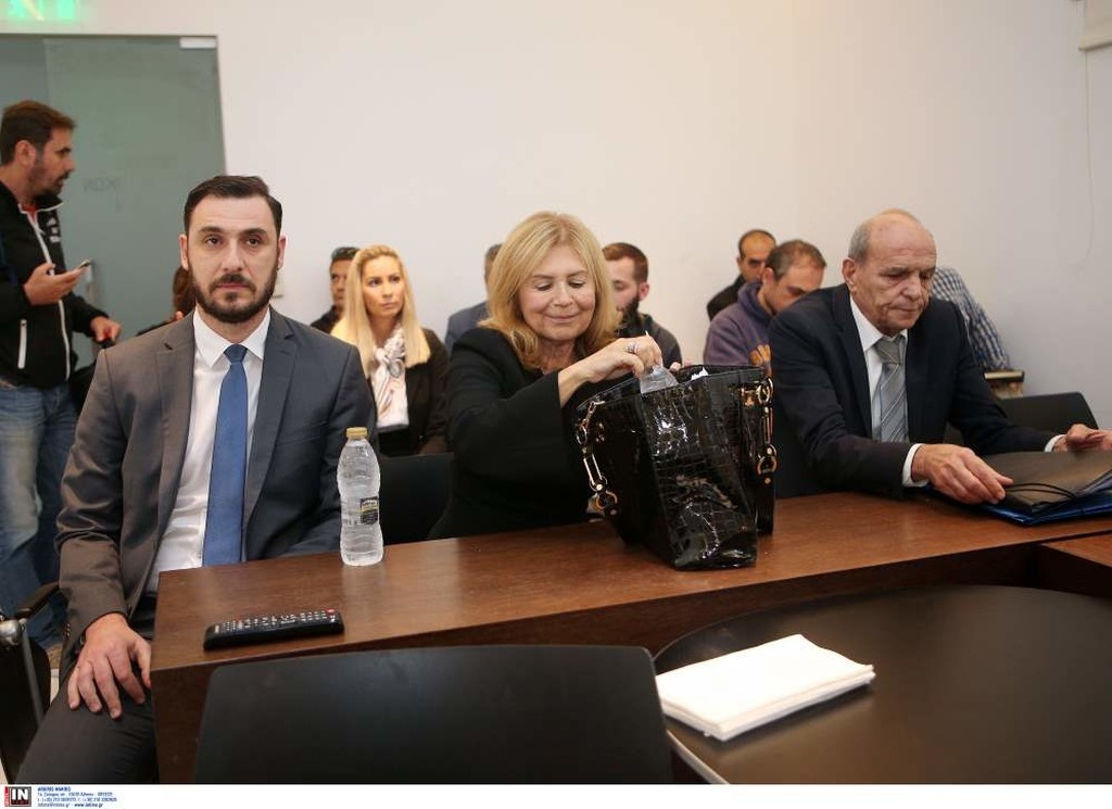 Ένταση στην έφεση της ΑΕΚ: Το βίντεο από τα επεισόδια άναψε «φωτιές»! (photos)