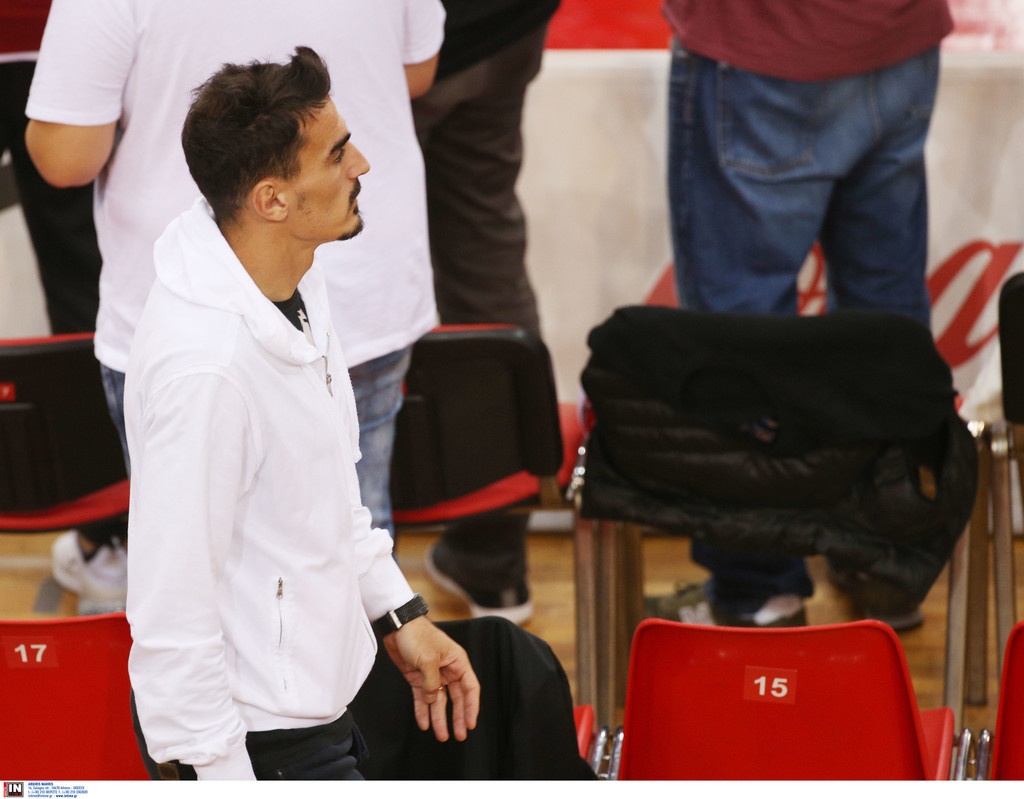 Ολυμπιακός-Αρμάνι Μιλάνο: Λάζαρος και Φορτούνης στο ΣΕΦ (photo)