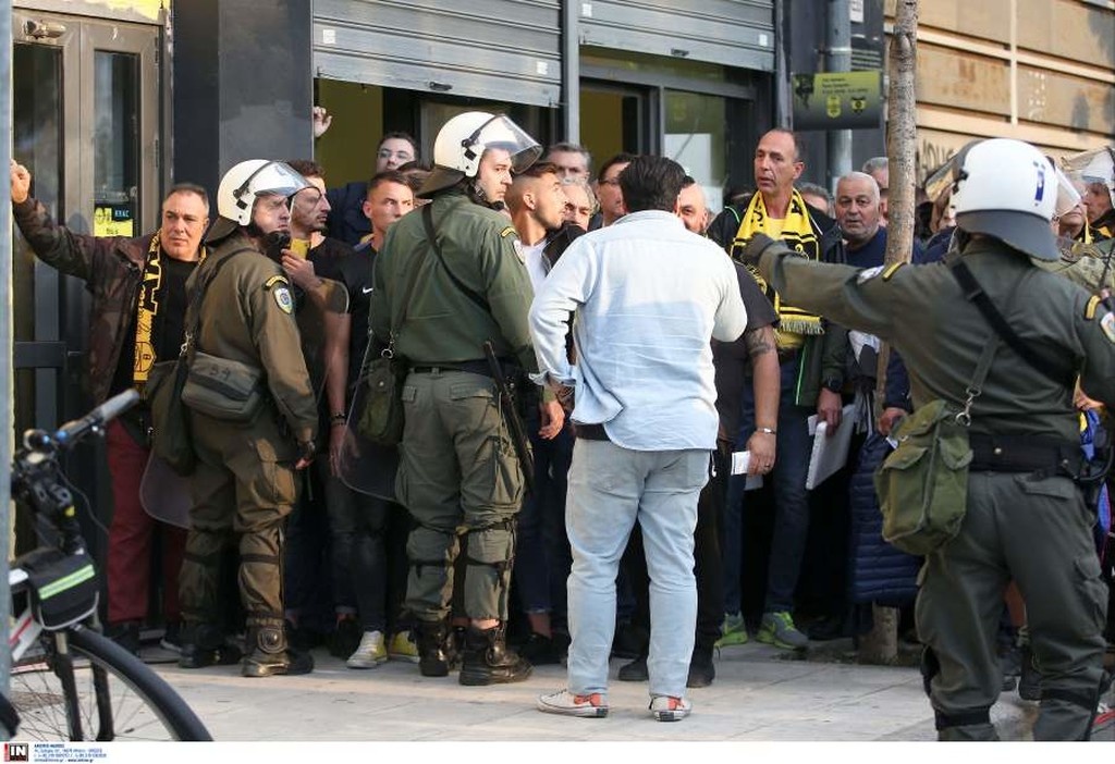 Άρης-ΠΑΟΚ: Το πούλμαν άναψε «φωτιές» πριν τη σέντρα του ντέρμπι! (photos)