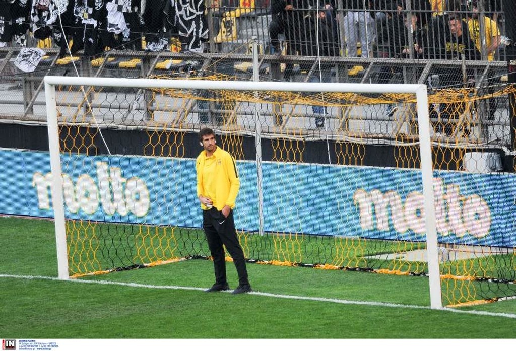 Άρης-ΠΑΟΚ: Έβαλαν «φωτιά» στο «Βικελίδης» (photos)