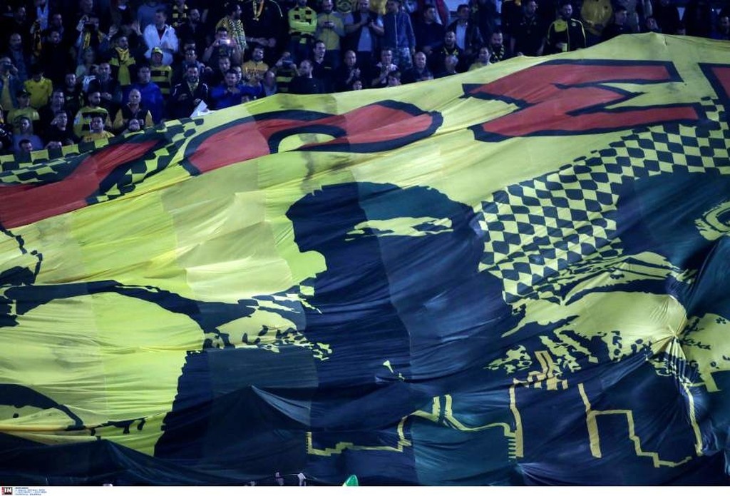 Το απίστευτο κορέο των οπαδών του Άρη στο ντέρμπι με τον ΠΑΟΚ (photos)