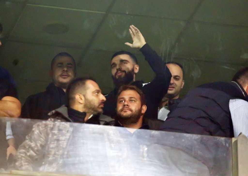 Άρης – ΠΑΟΚ: Πανηγύρισε στο «Κλεάνθης Βικελίδης» ο Γιώργος Σαββίδης (photos)