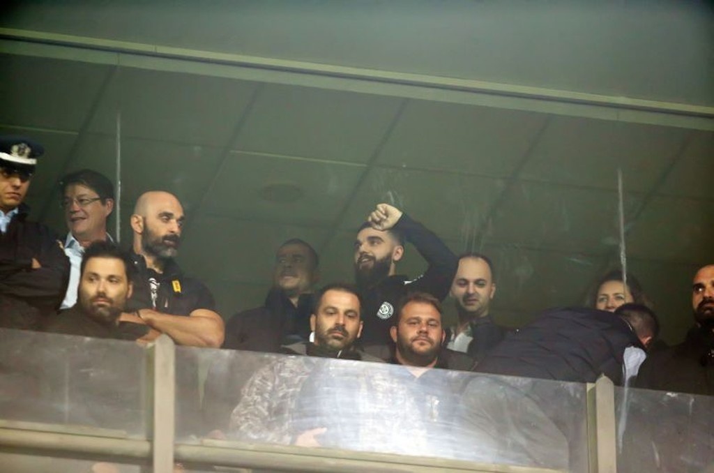 Άρης – ΠΑΟΚ: Πανηγύρισε στο «Κλεάνθης Βικελίδης» ο Γιώργος Σαββίδης (photos)