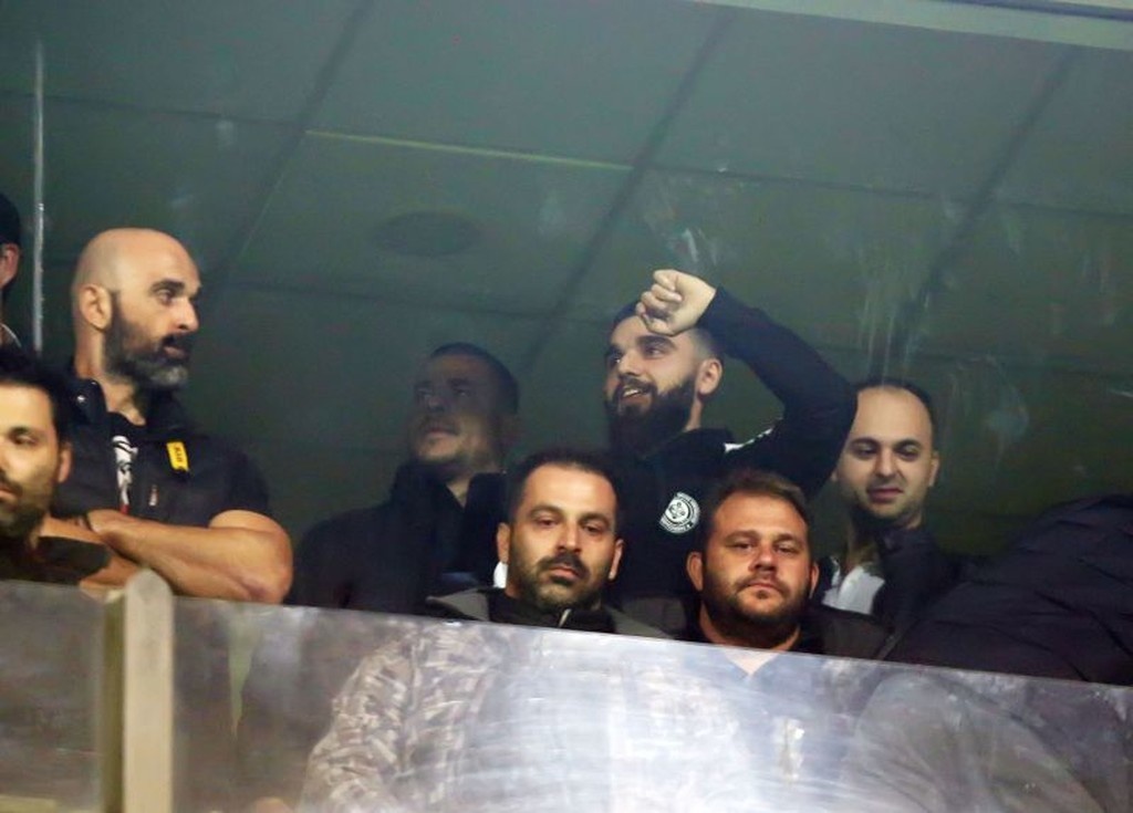 Άρης – ΠΑΟΚ: Πανηγύρισε στο «Κλεάνθης Βικελίδης» ο Γιώργος Σαββίδης (photos)