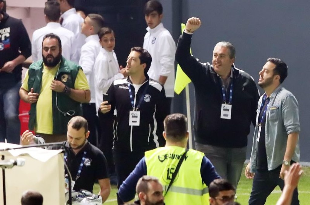 ΟΦΗ: Τα συγκινητικά λόγια του Μπούση και ο πανηγυρισμός στο «πέταλο» (video+photos)