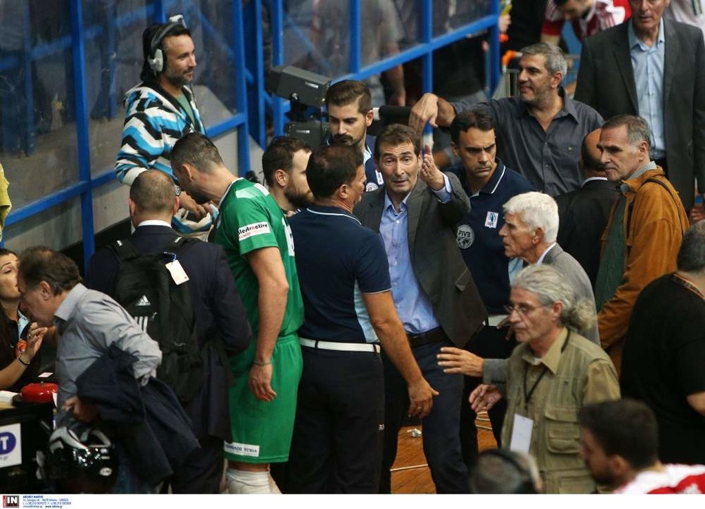 Παναθηναϊκός-Ολυμπιακός 2-3: Ιδού η κλοπή της χρονιάς στη φάση που έκρινε το ντέρμπι! (video)