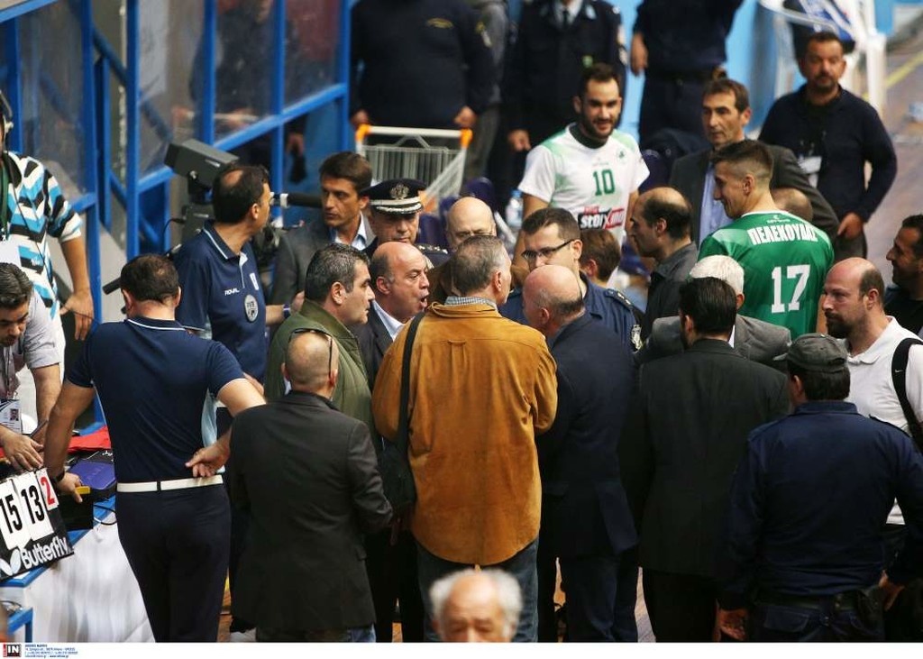Παναθηναϊκός-Ολυμπιακός 2-3: Ιδού η κλοπή της χρονιάς στη φάση που έκρινε το ντέρμπι! (video)