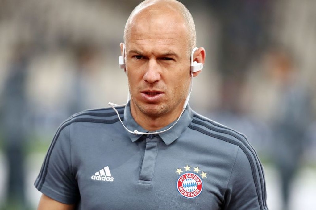 ΑΕΚ – Μπάγερν Μονάχου: Ο Ρόμπεν, ο Νόιερ και οι άλλοι σταρ στο ΟΑΚΑ (photos)