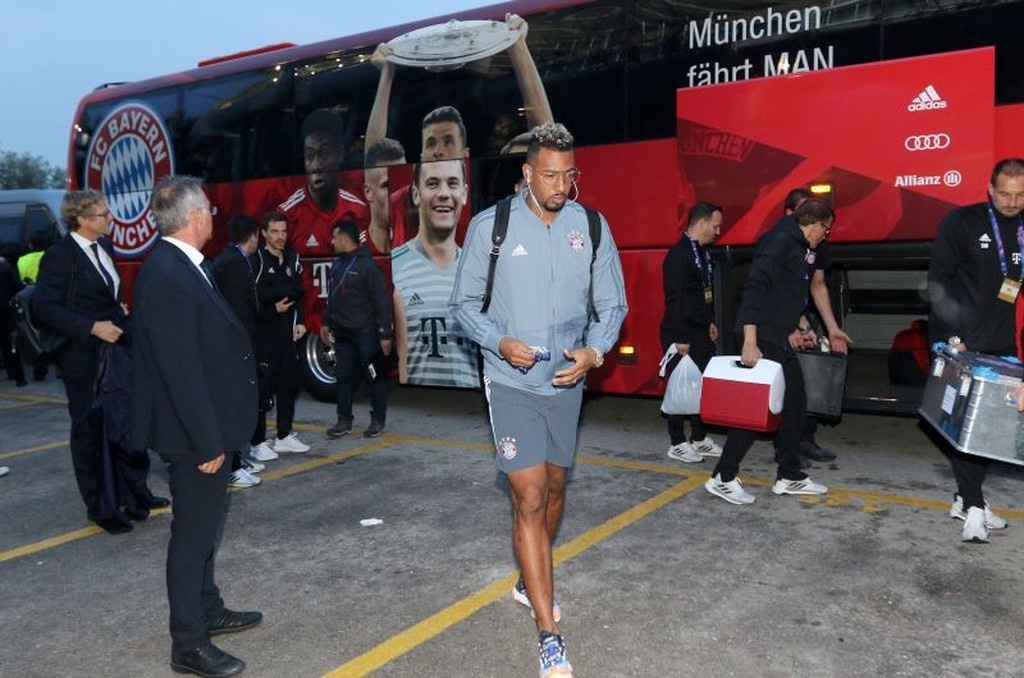 ΑΕΚ – Μπάγερν Μονάχου: Ο Ρόμπεν, ο Νόιερ και οι άλλοι σταρ στο ΟΑΚΑ (photos)