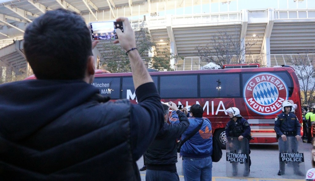 ΑΕΚ – Μπάγερν Μονάχου: Ο Ρόμπεν, ο Νόιερ και οι άλλοι σταρ στο ΟΑΚΑ (photos)