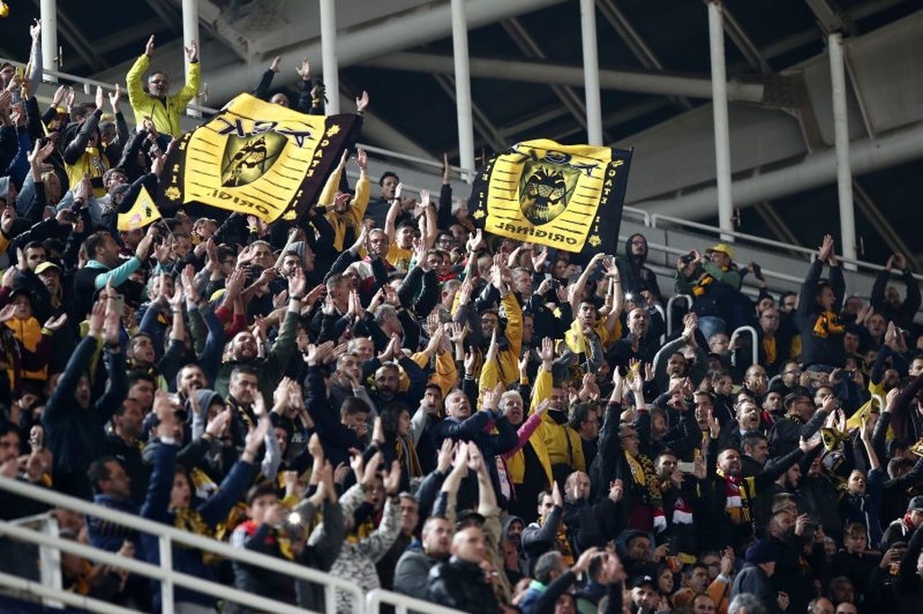 ΑΕΚ – Μπάγερν: Πάνω από 60.000 κόσμου στο ΟΑΚΑ (video+photos)