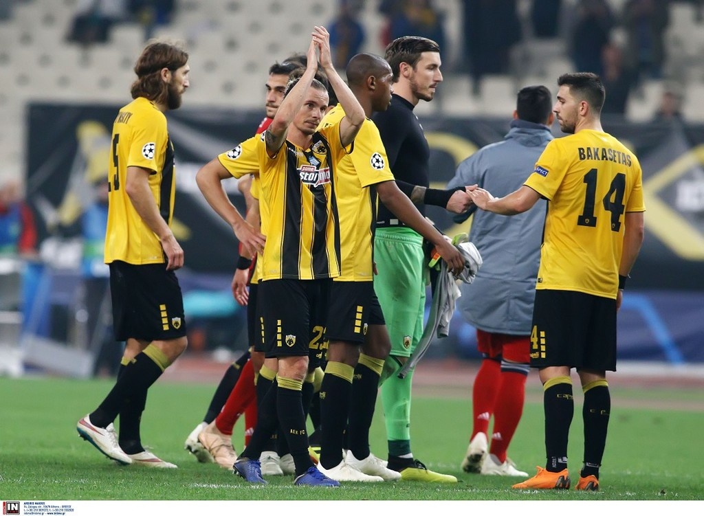 ΑΕΚ-Μπάγερν Μονάχου: Χειροκρότημα και... αναγνώριση (photos)