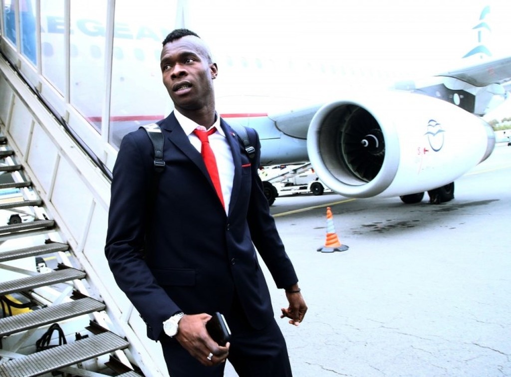 Έφτασε Λουξεμβούργο ο Ολυμπιακός (photos)