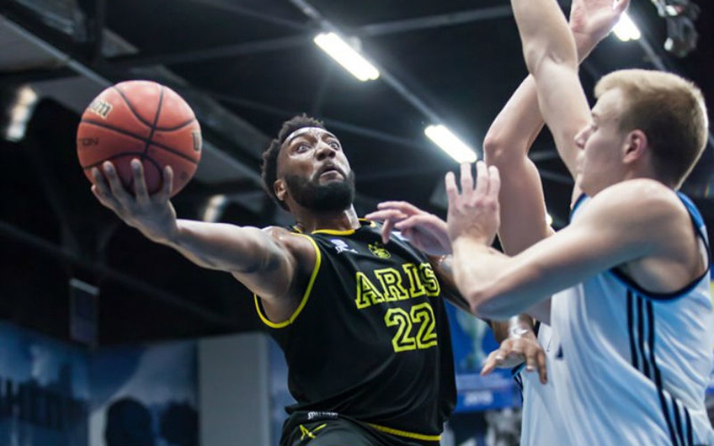 Ντνίπρο-Άρης 51-55: «Απόδραση» από την Ουκρανία (photos)